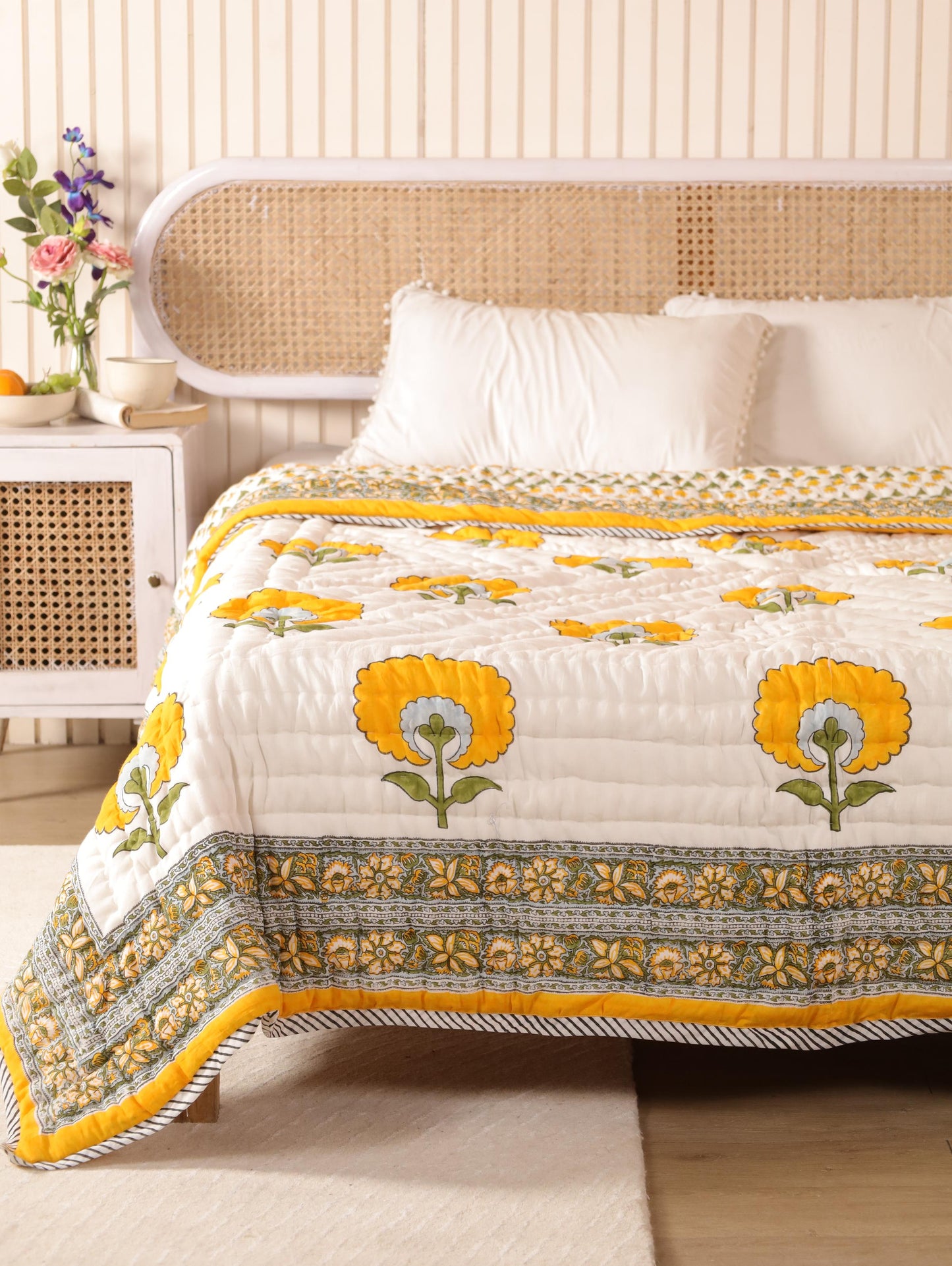 The Amber Marigold Quilt