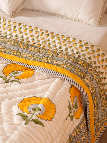 The Amber Marigold Quilt