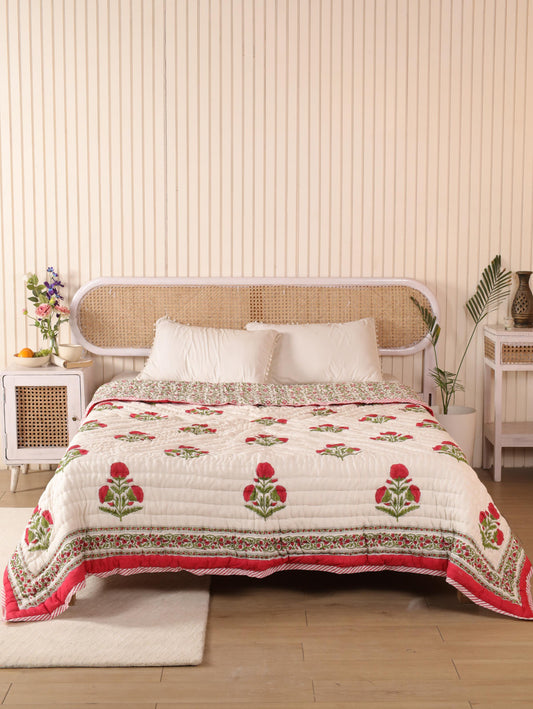 The Palace Garden Quilt