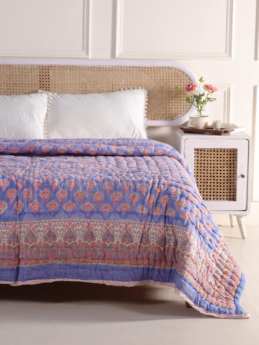 The Twilight Paisley Quilt