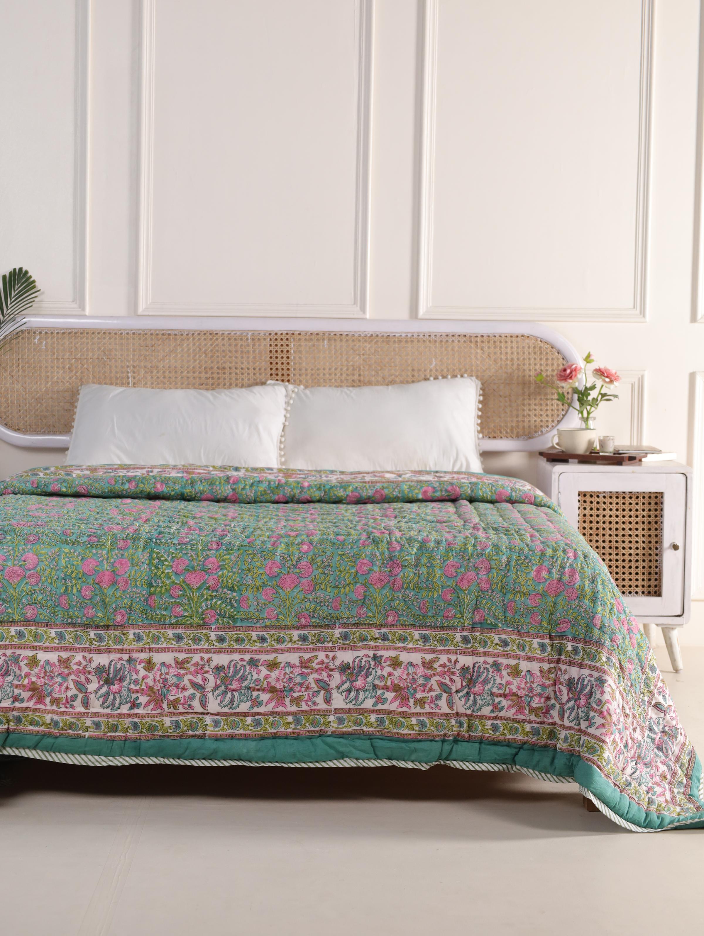 The Jade Blossom Quil